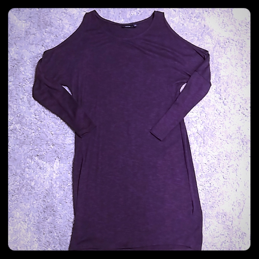Burgundy sweater dress, size medium, cold shoulder